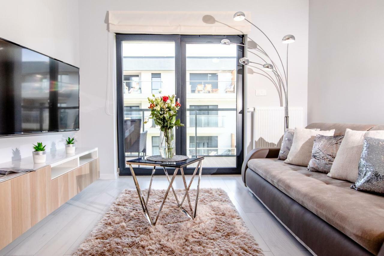 Apartament Diamentowy Gardenia Dziwnow Z Widokiem Na Morze Epapartamenty Esterno foto