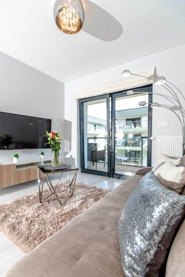 Apartament Diamentowy Gardenia Dziwnow Z Widokiem Na Morze Epapartamenty Esterno foto